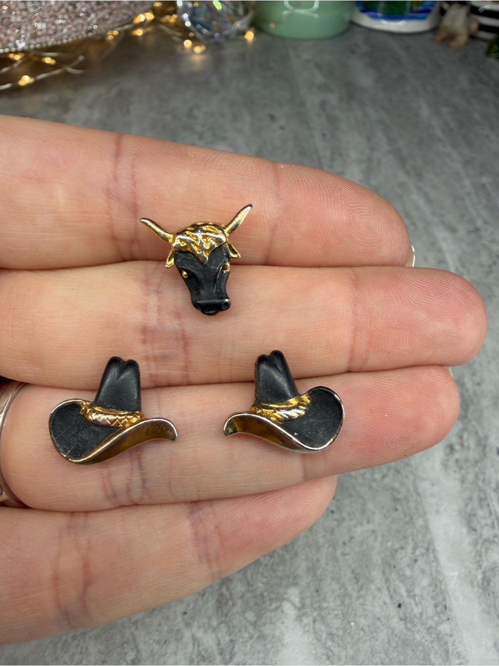 Vintage Earrings Lapel Pin Set Longhorn Steer Cowboy Hat Gold Tone Western Lot